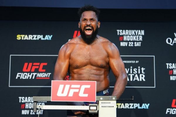 Вальдо Кортес-Акоста — Деррик Льюис, UFC 324, карьера Кортеса в UFC, победы, серия, сколько боёв провёл