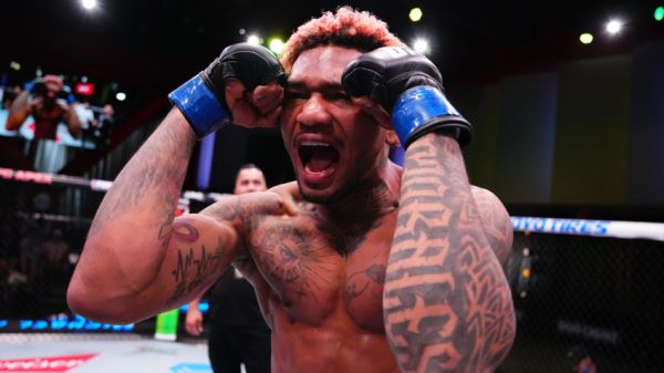 Майкл Моралес: За пару лет в Тихуане Махачева научили бы финишировать