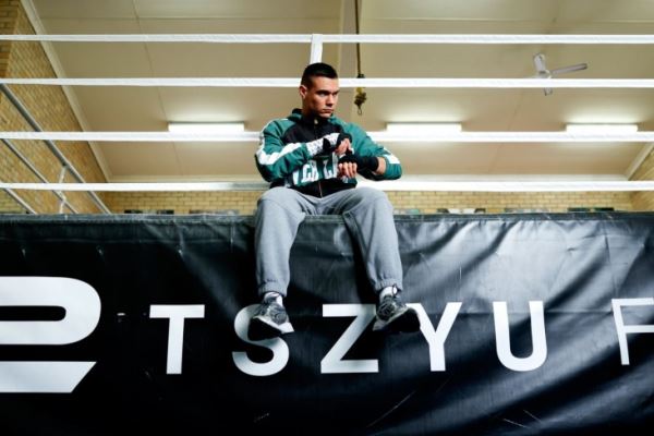 Тим Цзю – Энтони Веласкес, бой 17 декабря 2025 года, кто фаворит, карьера, что на кону