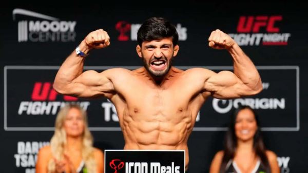 Генри Сехудо: Арман Царукян свергнет с трона Илию Топурию