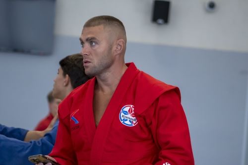 В Москве прошёл международный тренировочный сбор самбистов: более 160 участников и мастер-класс от чемпиона