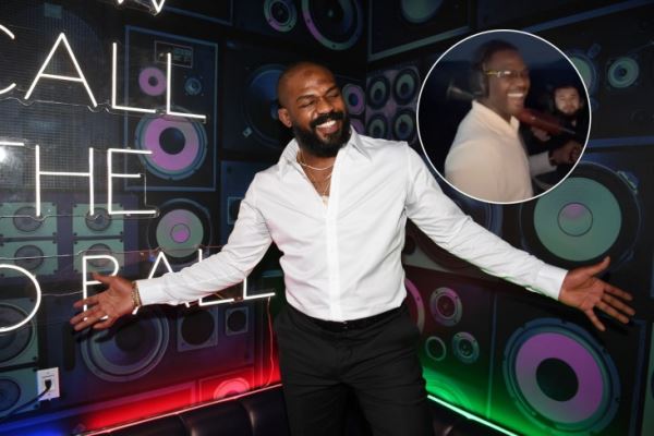 Джон Джонс в Чечне, Рамзан Кадыров, пострелял из РПГ, купил квартиру в Грозном, встреча с Хамзатом Чимаевым, борьба