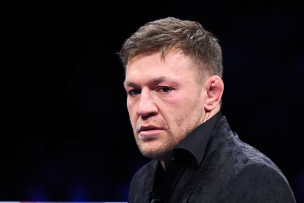 Возможное возвращение Конора Макгрегора, турнир UFC в Белом Доме, Дана Уайт, галлюциногенная терапия, в чём заключается, что это
