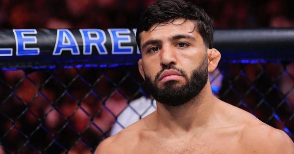 Арман Царукян высказался об отмене поединка против Ислама Махачева