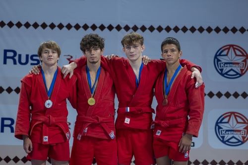 РЕЗУЛЬТАТЫ ВТОРОГО ДНЯ МЕЖДУНАРОДНОГО ТУРНИРА ПО САМБО СРЕДИ ЮНОШЕЙ И ЮНИОРОВ