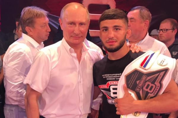 Биография Армана Царукяна: карьера бойца в UFC, личная жизнь, возраст, рост, вес