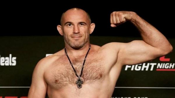 48-летний Олейник планирует провести прощальный бой