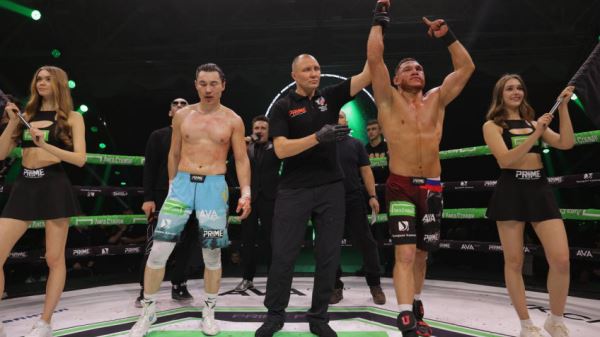 Ишимбаев победил Шашубая в главном бою турнира Prime FL в Ижевске