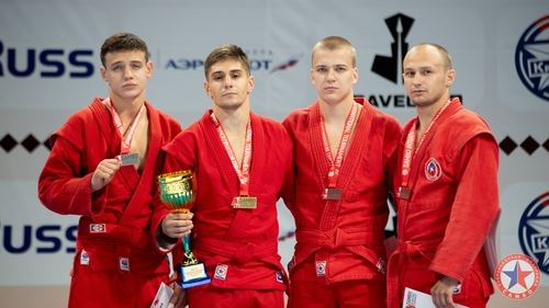 РЕЗУЛЬТАТЫ ПЕРВОГО ДНЯ МЕЖДУНАРОДНОГО ТУРНИРА ПО САМБО СРЕДИ ЮНОШЕЙ И ЮНИОРОВ