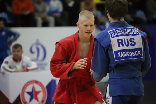 Всероссийский триумф самбо в Хабаровске: память героев и новые горизонты!