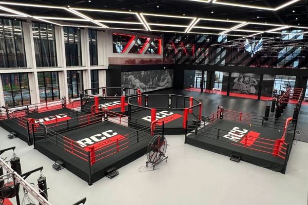 Где тренируется Пётр Ян, Академия единоборств в Екатеринбурге, где проходит сборы