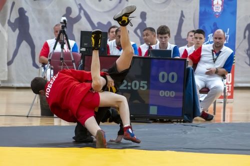 ПЕРВЫЙ КОМАНДНЫЙ КУБОК БРАТЬЕВ КЛЕЦКОВЫХ