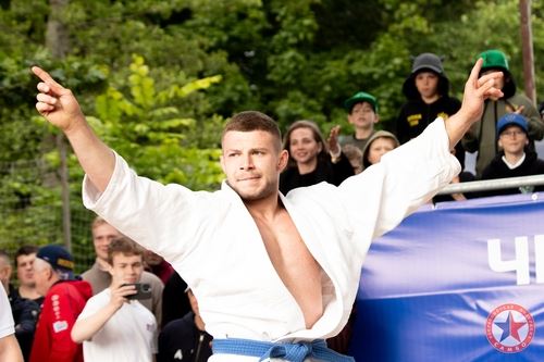 В КАЛИНИНГРАДСКОЙ ОБЛАСТИ ПРОШЁЛ ЮБИЛЕЙНЫЙ ЧЕМПИОНАТ РОССИИ ПО ПЛЯЖНОМУ САМБО