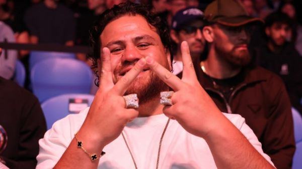 Тай Туиваса вернется в UFC на турнире в Австралии в январе